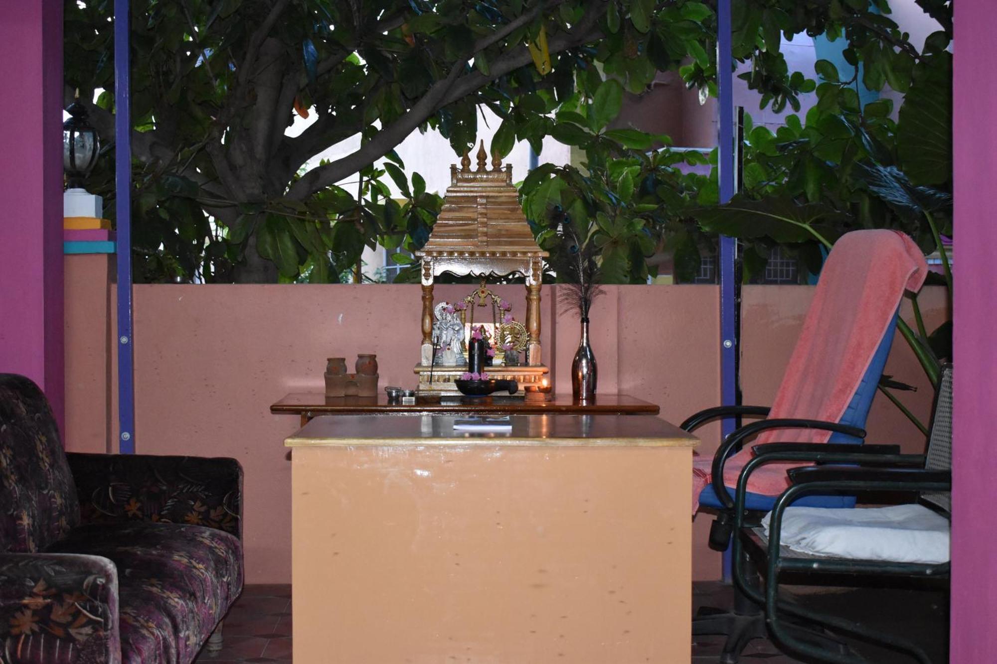 Rainbow Guest House Tiruvannāmalai Exterior foto